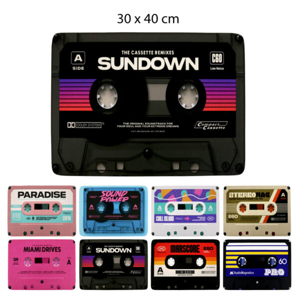 TAPETE ANTIDESLIZANTE DE CASETTE RETRO - 30 X 40 CM